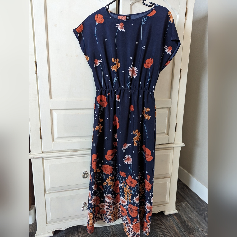 SHEIN - floral and cheetah print maxi dress - Size Small